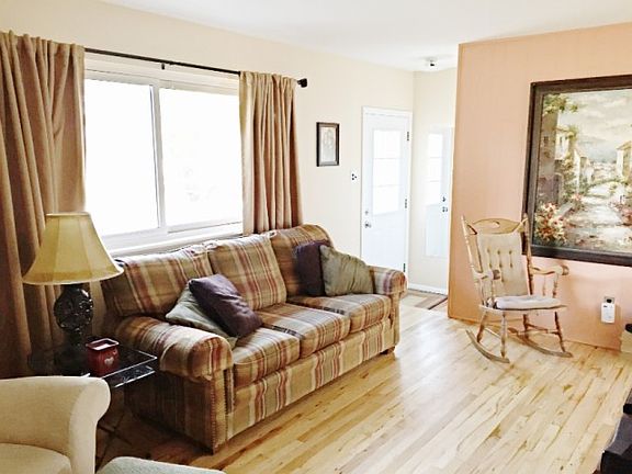 2nd image of 42145 Stanberry Dr