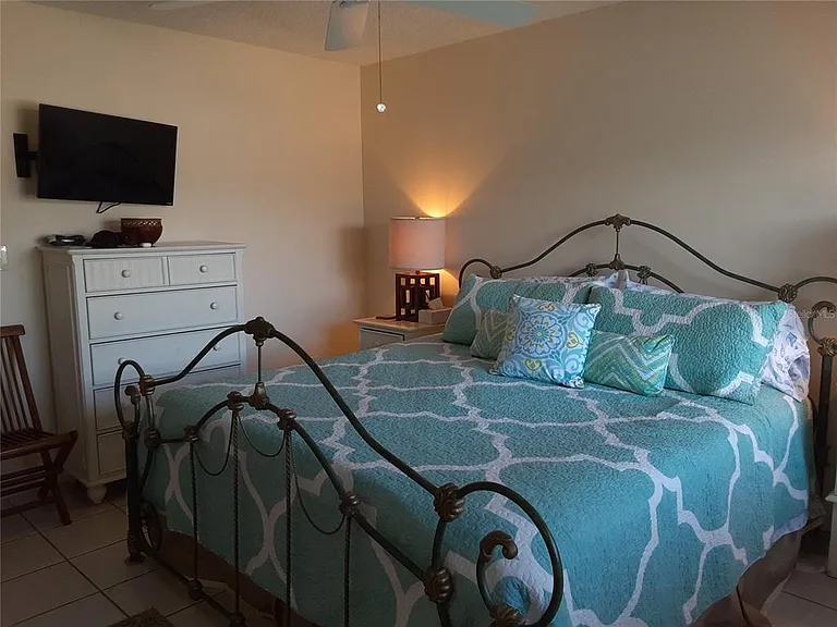350 S Polk Dr #207 — Photo 11