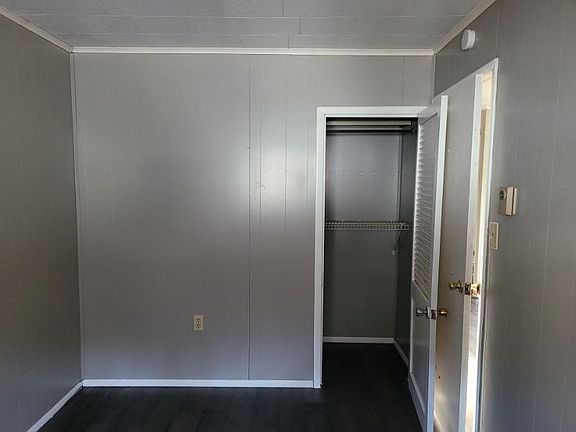 5th image of 511 W Centre St #C