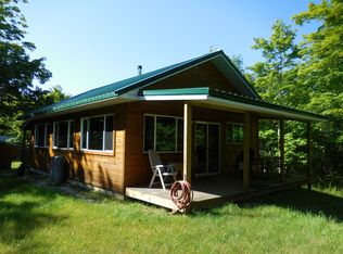 11294 W Quarry Rd, Gulliver, MI 49854