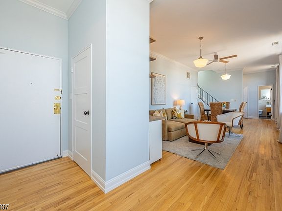 2nd image of 295 Bloomfield Ave #7