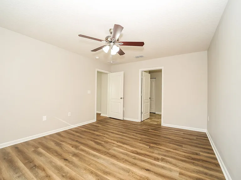 45014 Ingleham Cir — Photo 9
