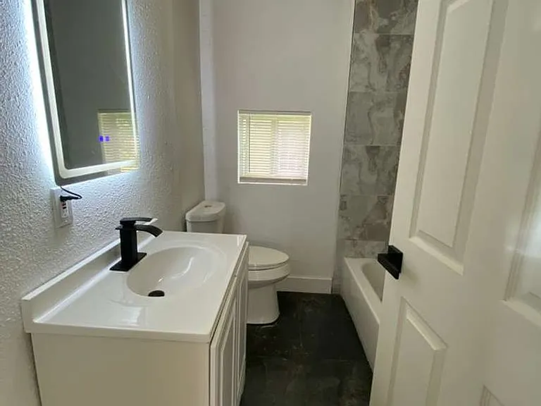 9313 Sandra St — Photo 4