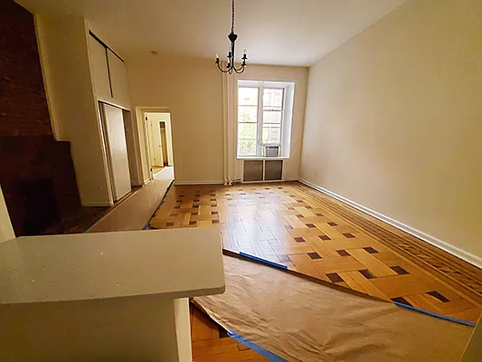 Rented by 4 Corners Realty, LLC | media 9