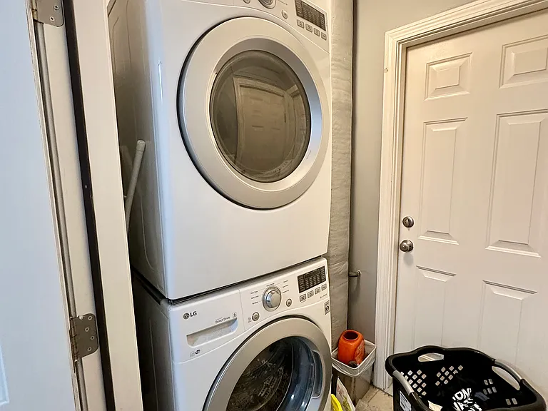 28 Monument St #2 — Photo 15