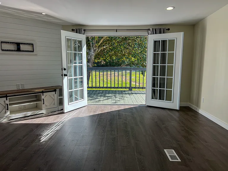 716 Yachtsman Pl — Photo 5