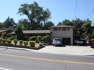 1812 E Jackson St, Medford, OR