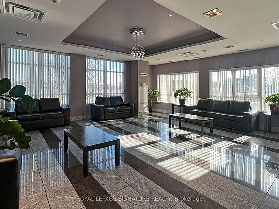 5th image of 1328 Birchmount Rd #1805