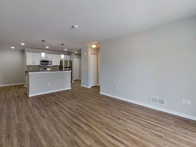 1777 American Eagle Dr — Photo 40