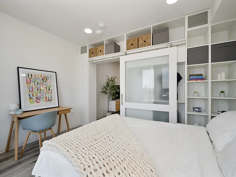 4 WEEKS FREE ON A 13 MONTH LEASE — Photo 9