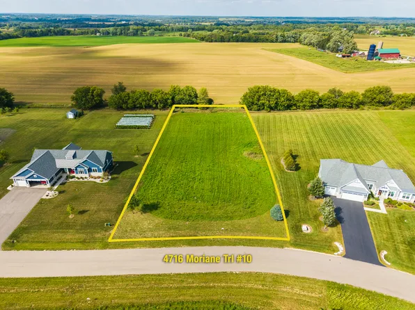 4716 Moraine Trl #10, Ringwood, IL 60072