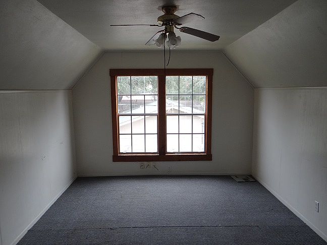 2nd image of 503 N 16th St