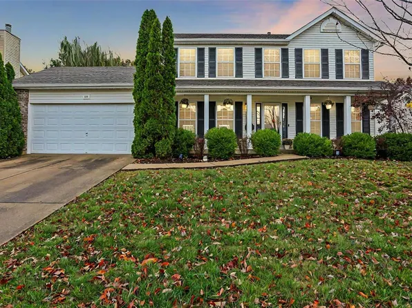 518 Great Oaks Meadow Dr, Wentzville, MO 63385