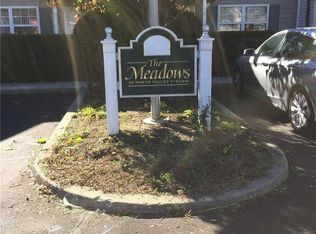 110 Meadow Cir, Valley Stream, NY 11580