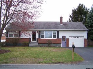 28 Celeste Dr, Rensselaer, NY 12144