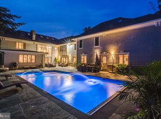 7309 Barra Dr, Bethesda, MD 20817