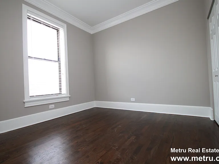 2215 N Clifton Ave #2W — Photo 11