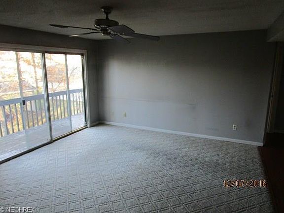 5th image of 6227 Hidden Creek Dr