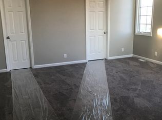 2829 Ninovan Ln, Minooka, IL 60447