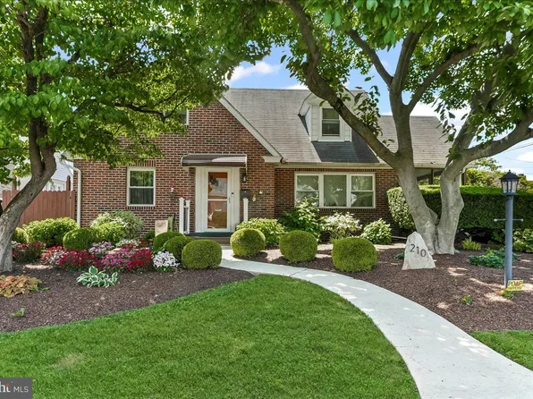 210 Hinkson Blvd, Ridley Park, PA 19078