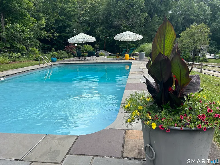 61 Bear Hill Rd — Photo 20