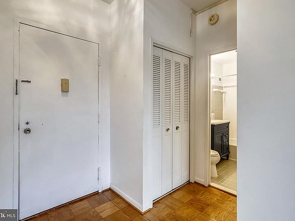 2nd image of 10401 Grosvenor Pl APT 217