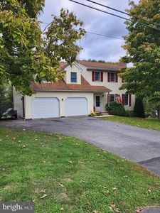 421 S 6th St, Wrightsville, PA, 17368