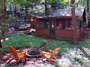 6680 Vandermeulen Rd, Holland, MI 49423