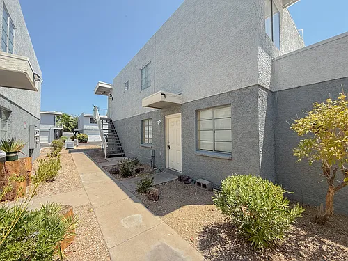 2625 W Ocotillo Rd #2 Photo 1