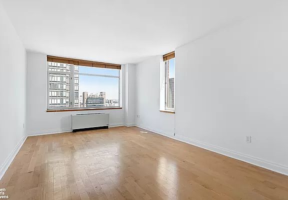 2nd image of 1760 2nd Ave APT 21A