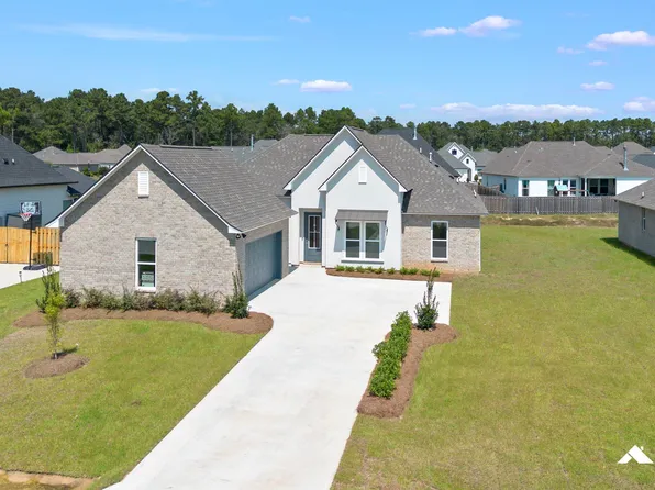 4064 Kelly Lake Ln, Madisonville, LA 70447