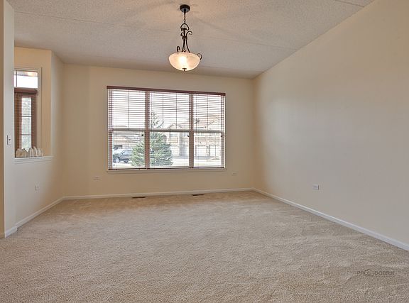 4th image of 1931 Crenshaw Cir #1931