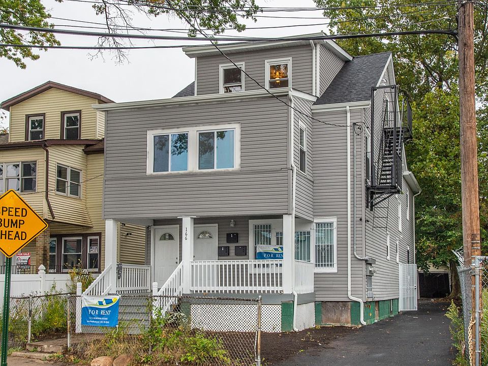 1st image of 166 Montgomery Ave Floor 2