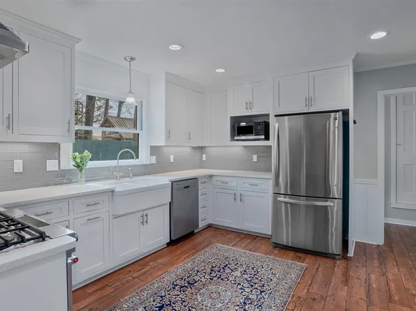 731 Oak Hill Dr, Shreveport, LA 71106