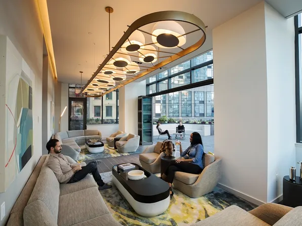 250 Ashland Place image 9 of 19