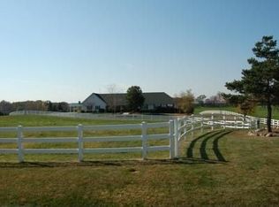 42720 N Crawford Rd, Antioch, IL 60002