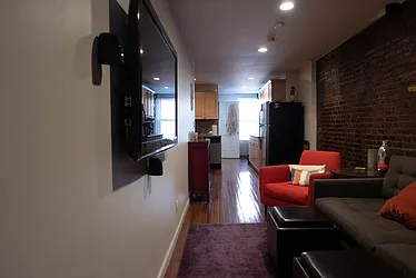 Rented by Urban Real Estate Property Group Inc