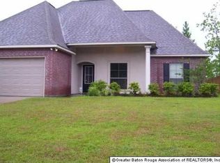 39401 Balmoral Dr, Prairieville, LA 70769