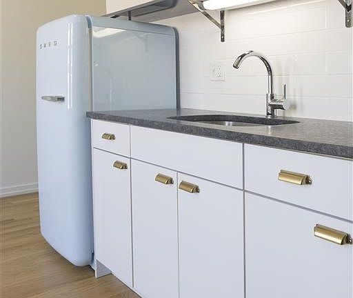 4th image of 1422 N Milwaukee Ave #1/1
