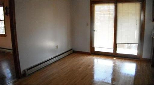 5th image of 347 Litchfield St