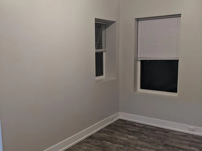 1911 W Estes Ave #1 — Photo 14