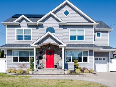 924 Van Buren Avenue, Franklin Square, NY, 11010