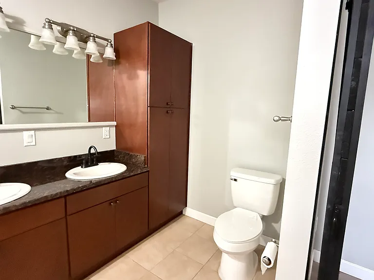 10406 Brussels Dr — Photo 21