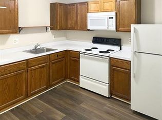 500 Main St #A1-A4, Winsted, CT 06098