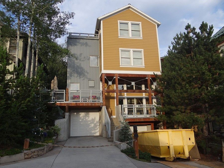 1st image of 1243 Empire Ave