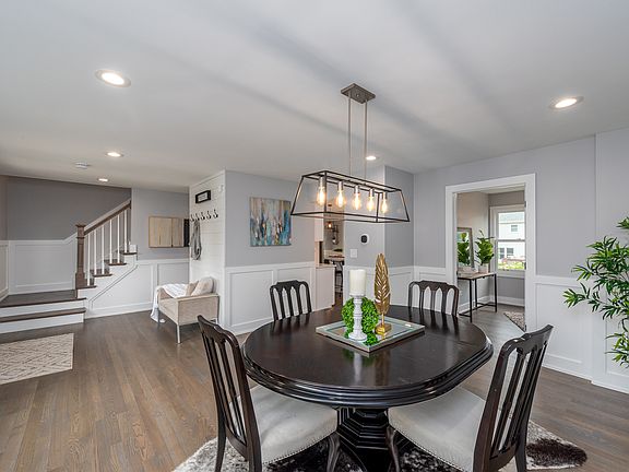 5th image of 176 Old Mill Dr