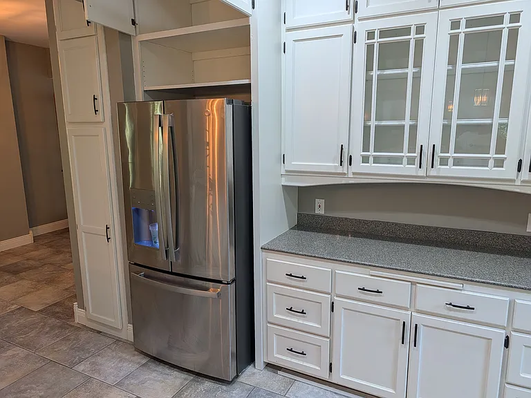 119 Pleasant Ln E — Photo 9