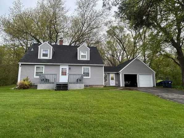 S26W26998 Macarthur ROAD, Waukesha, WI 53188