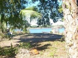 163 Jaffa Rd, Crescent City, FL 32112