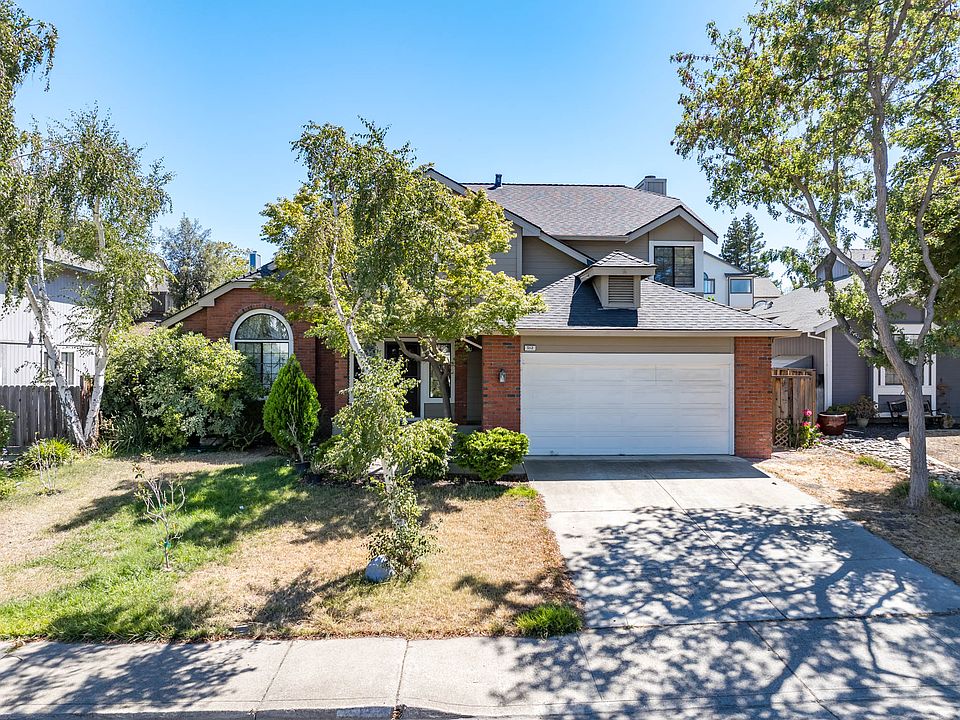 1st image of 512 Bluerock Dr
